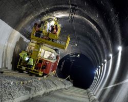 Tunel CRESNJEVEC06.JPG