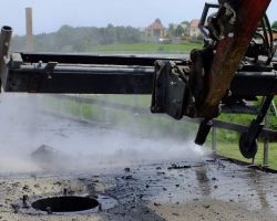 06.6.2012 VIADUKT TREBNJE - ODSTRANJEVANJE HIDROIZOLACIJE (23).JPG